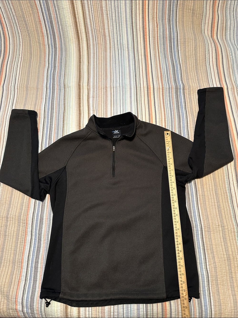 ZeroXposur Men's Black and Green Half-Zip Sweater - Picture 3 of 5